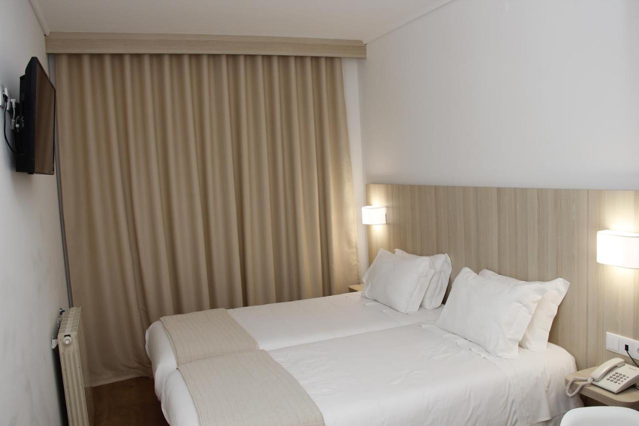 Up Hmb Hotels Fermentelos Exterior foto